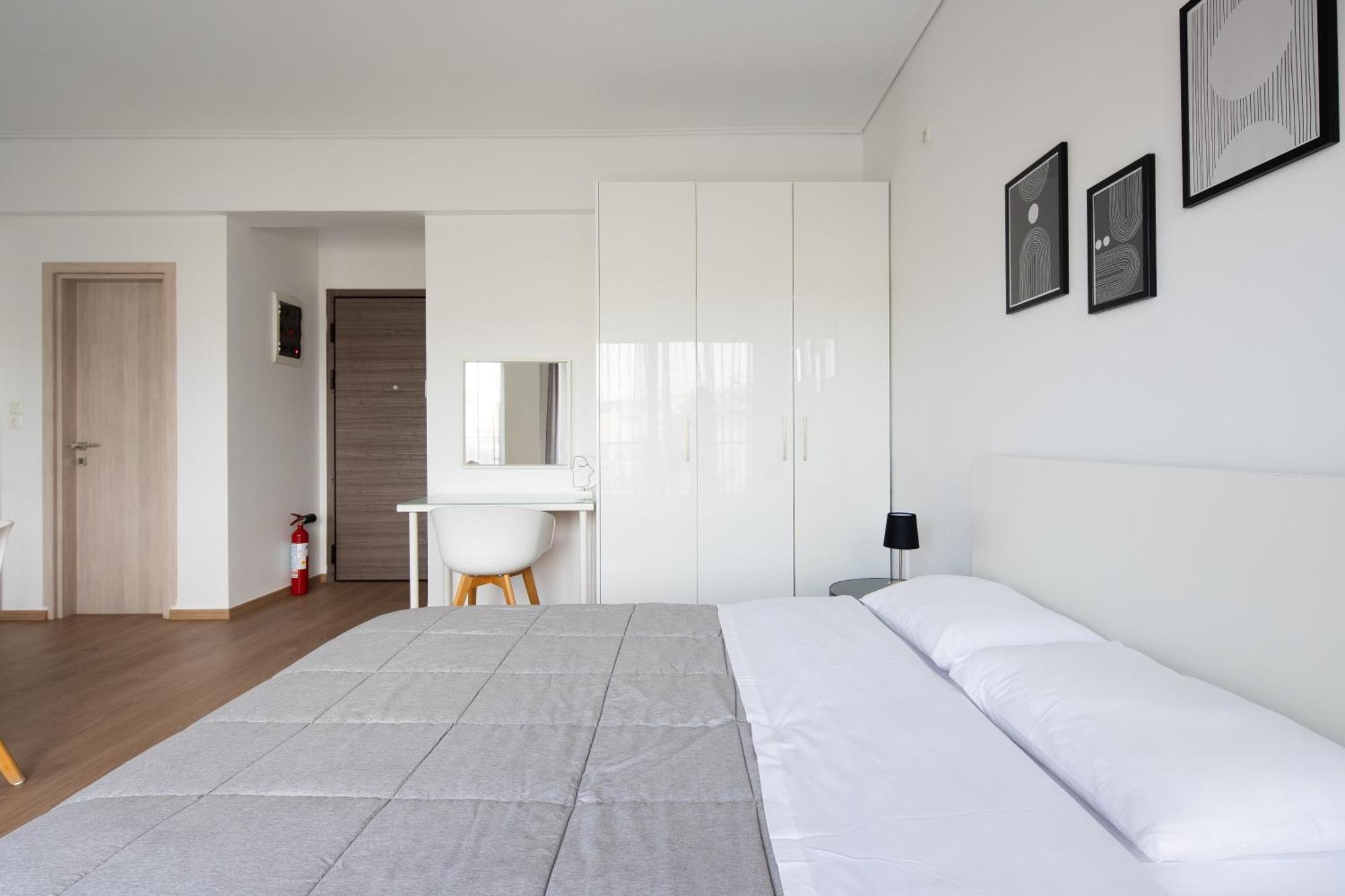 Boutique Studios near Airport Pallíni Extérieur photo